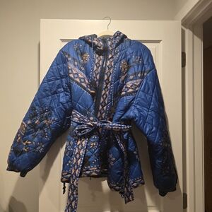 Farm Rio Macaw Forest reversable Blue Quilted Jacket SIZE XL